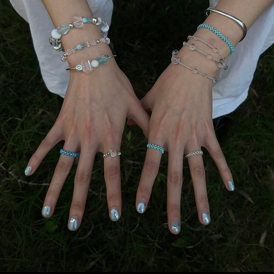 Why Some Jewelry Feels Luxurious — Long Before You Notice the Price