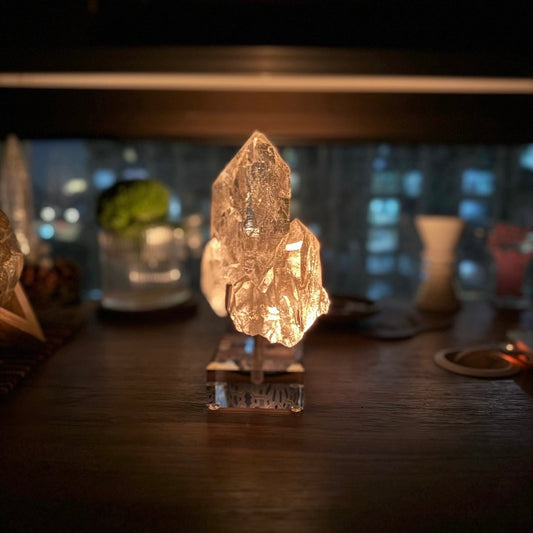 The Sculptural Silence: Why Large Crystal Specimens are the Ultimate Focal Point for Minimalist Interiors