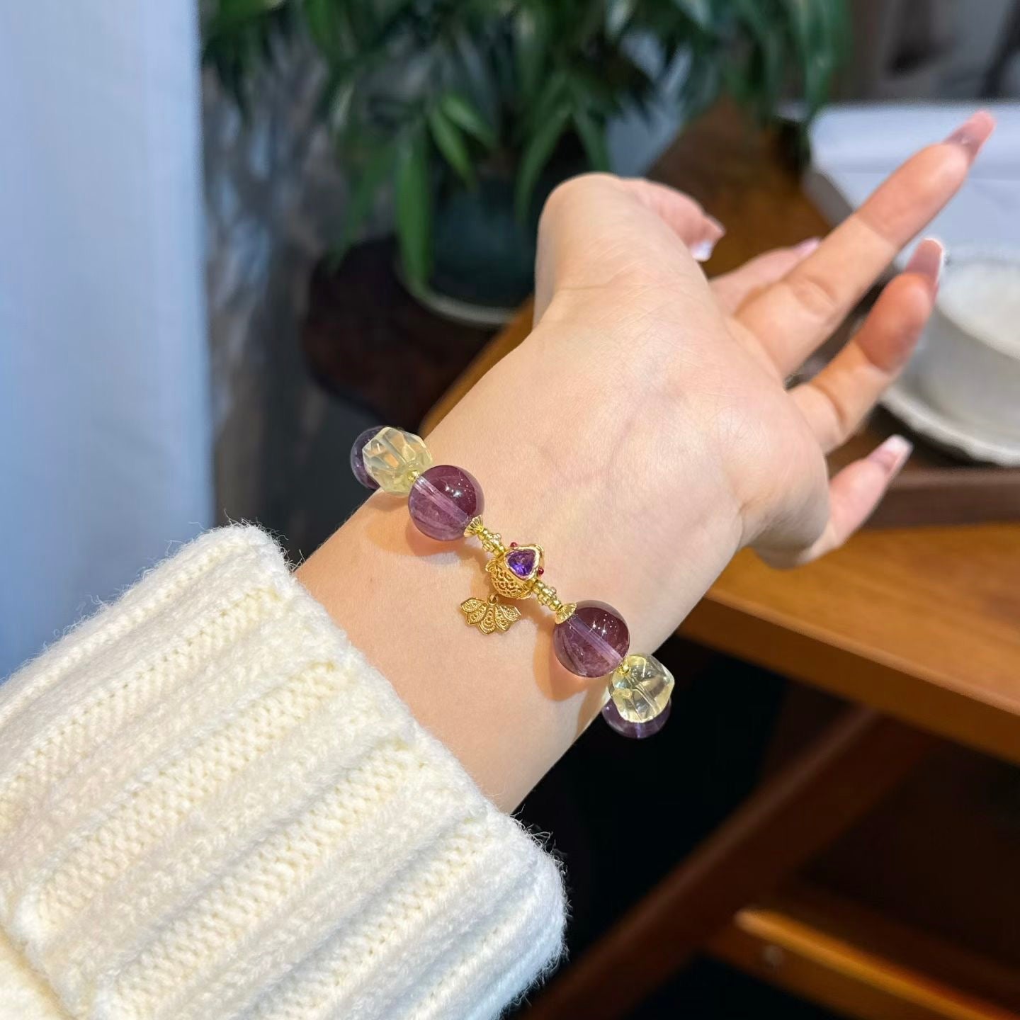 Amethyst & Citrine Arowana · Purple Qi Descends East