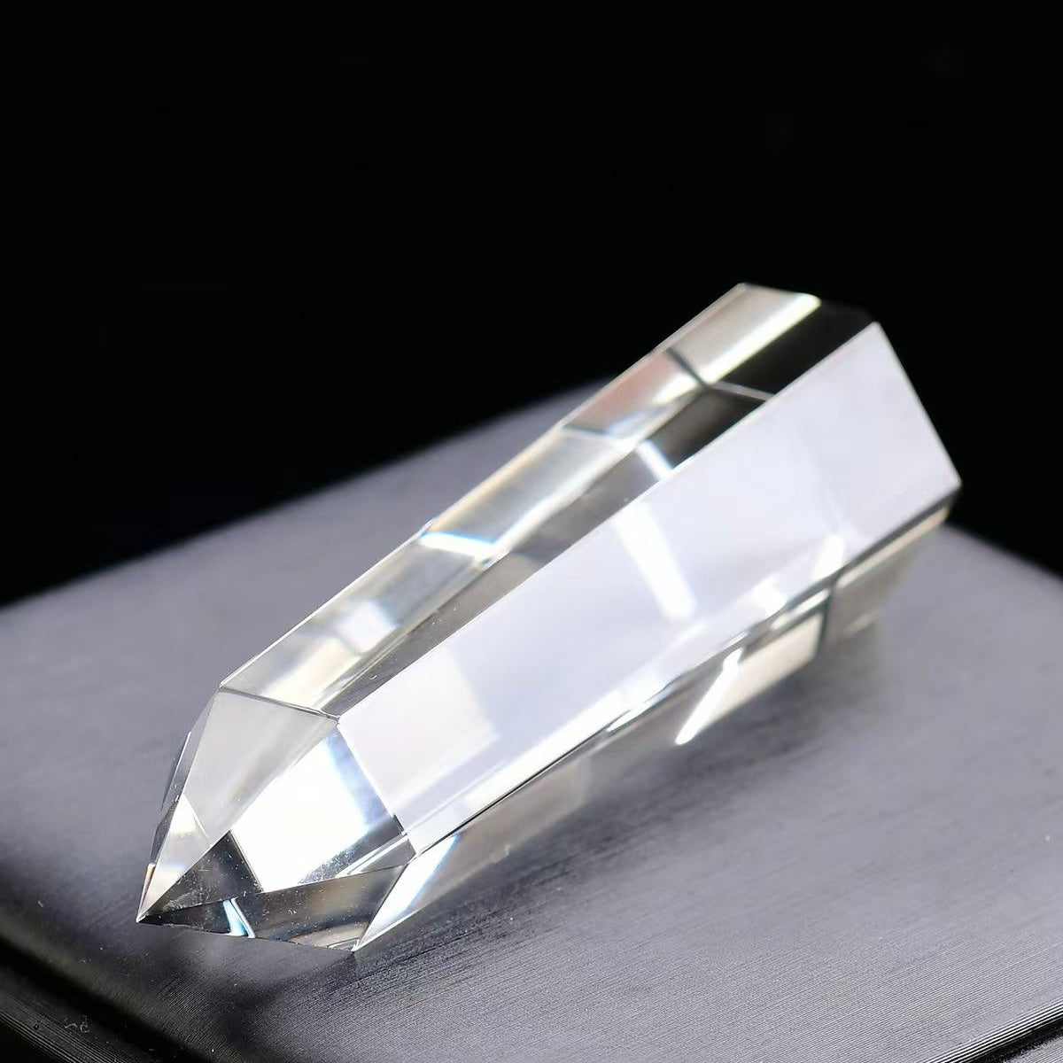 Zen · White Crystal Point