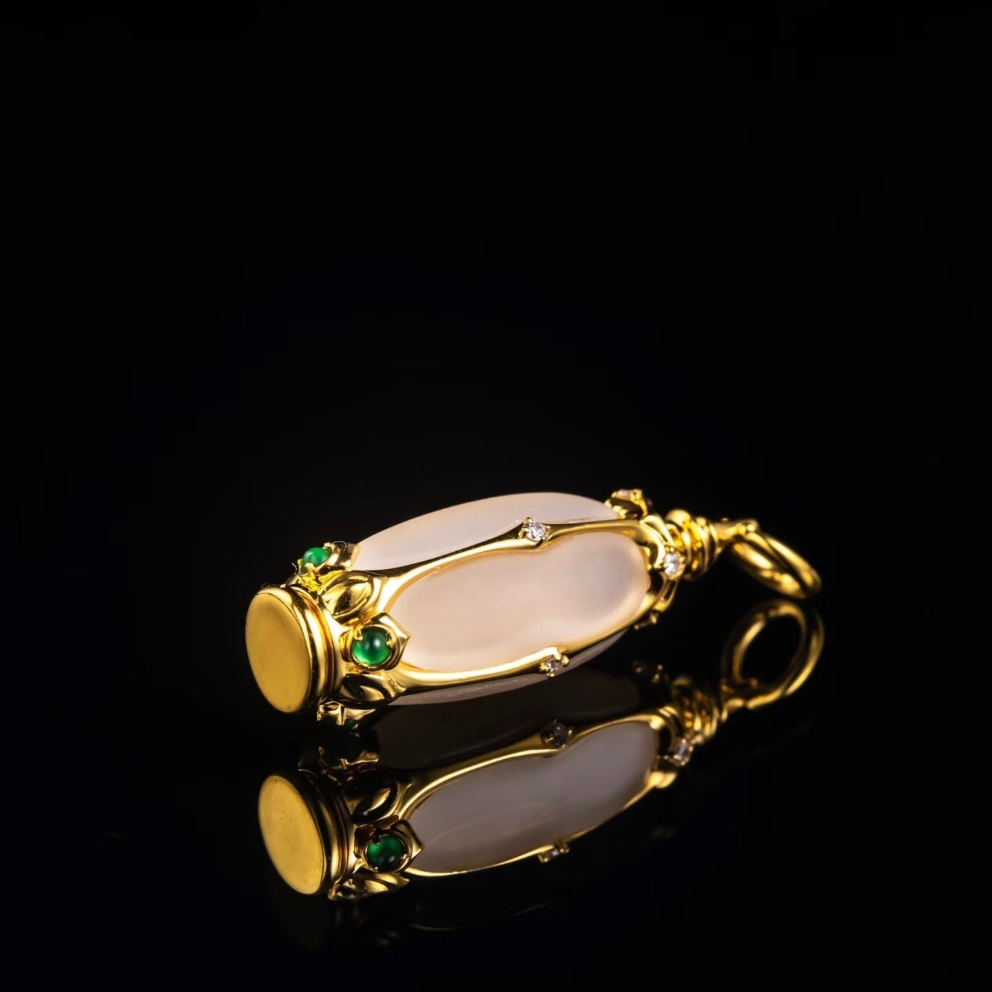 18K Gold · Buddhist Pendant