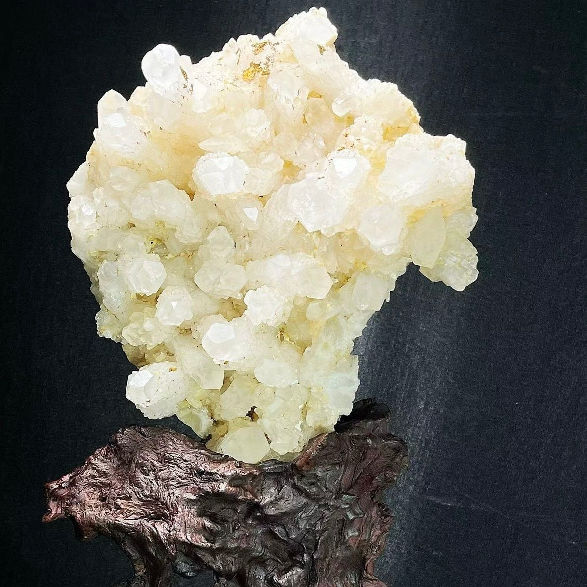 Clear Quartz Rough Stone